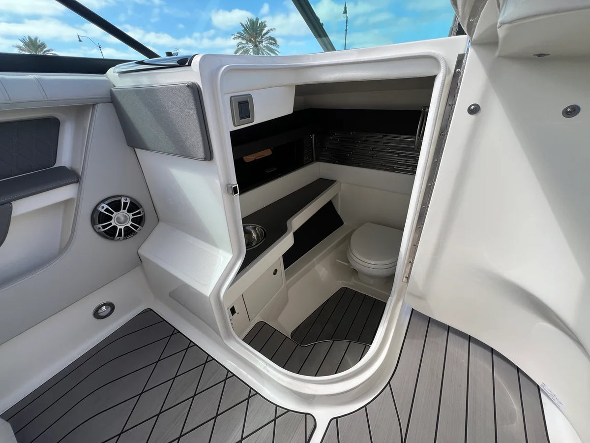 2023 Sea Ray SLX 310 Outboard 31.0 feet, Venice, Florida #28