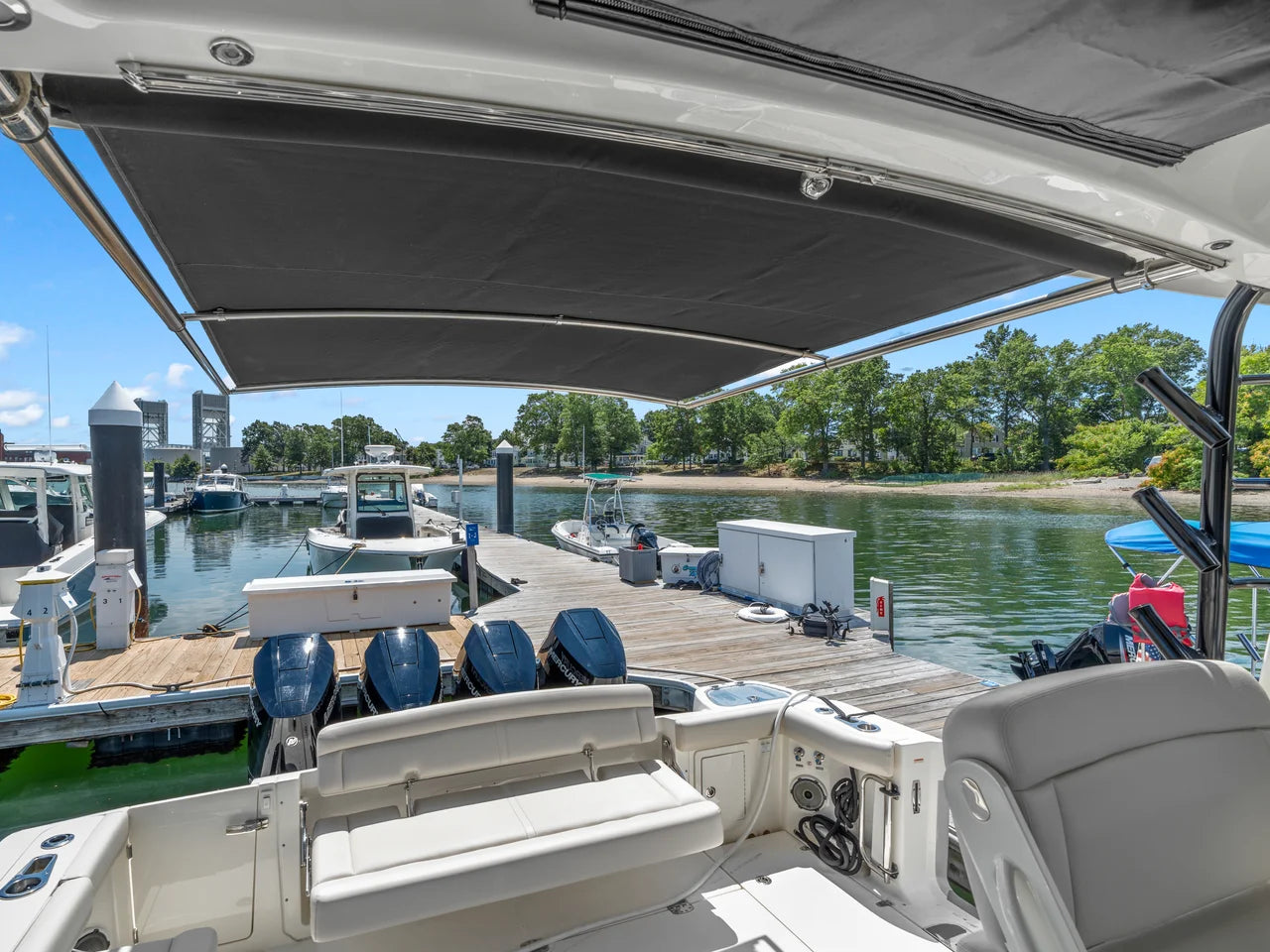 2025 Boston Whaler 405 Conquest 40.0 feet, Quincy, MA #11