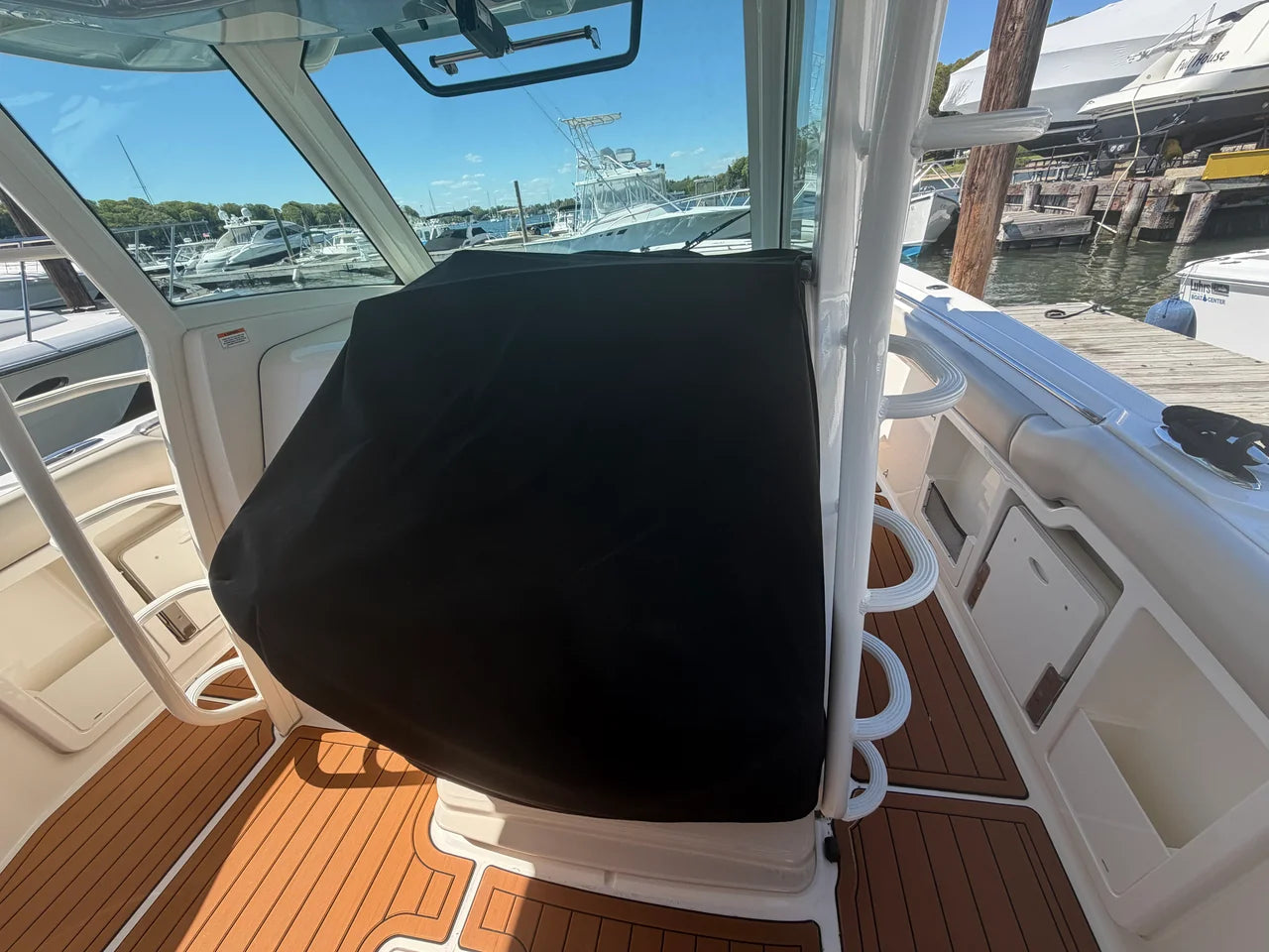 2021 Boston Whaler 380 OUTRAGE 38.0 feet, Huntington, NY #7