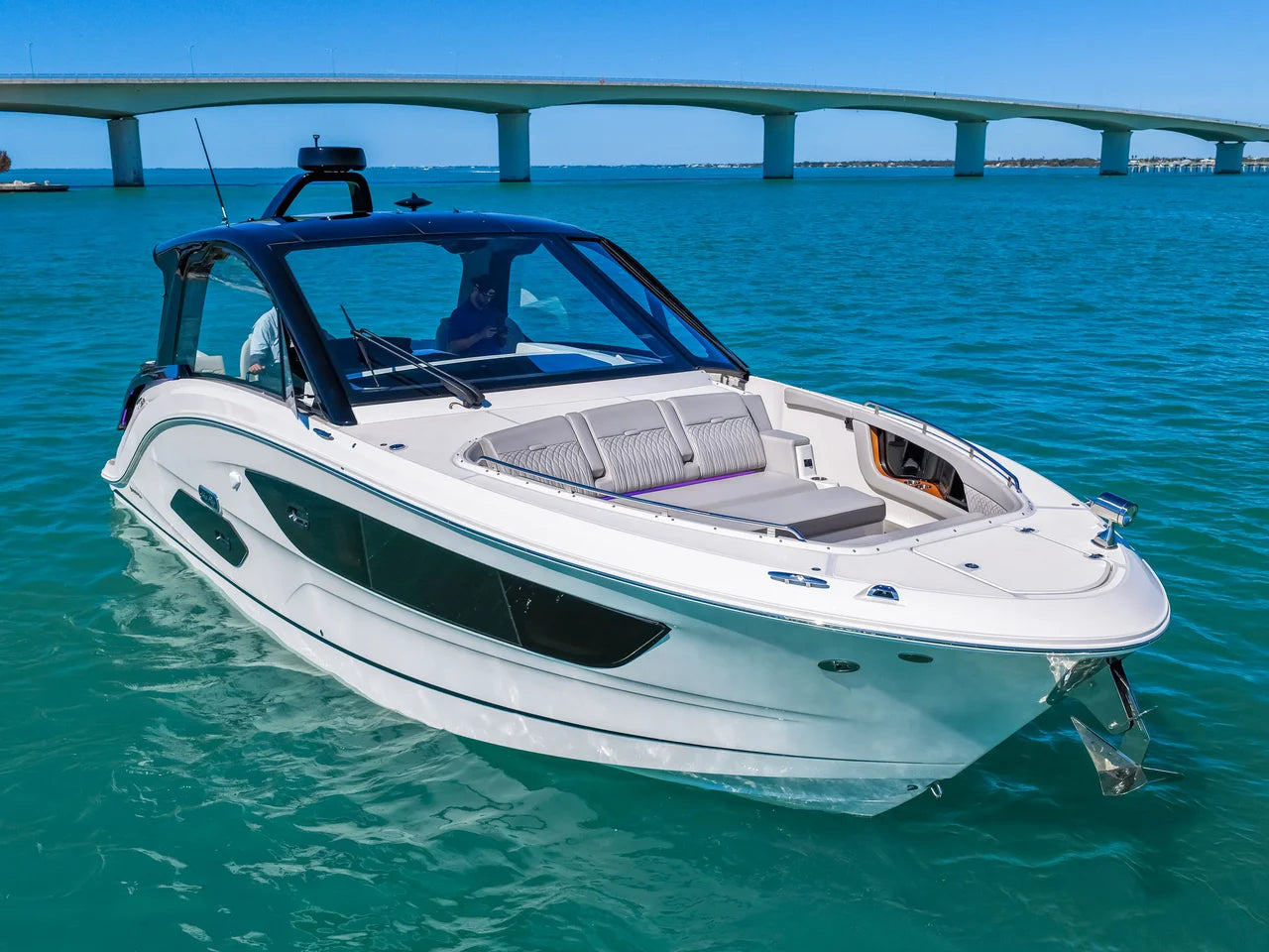 2026 Sea Ray Sundancer 370 Outboard 37.0 feet, Sarasota, Florida #34