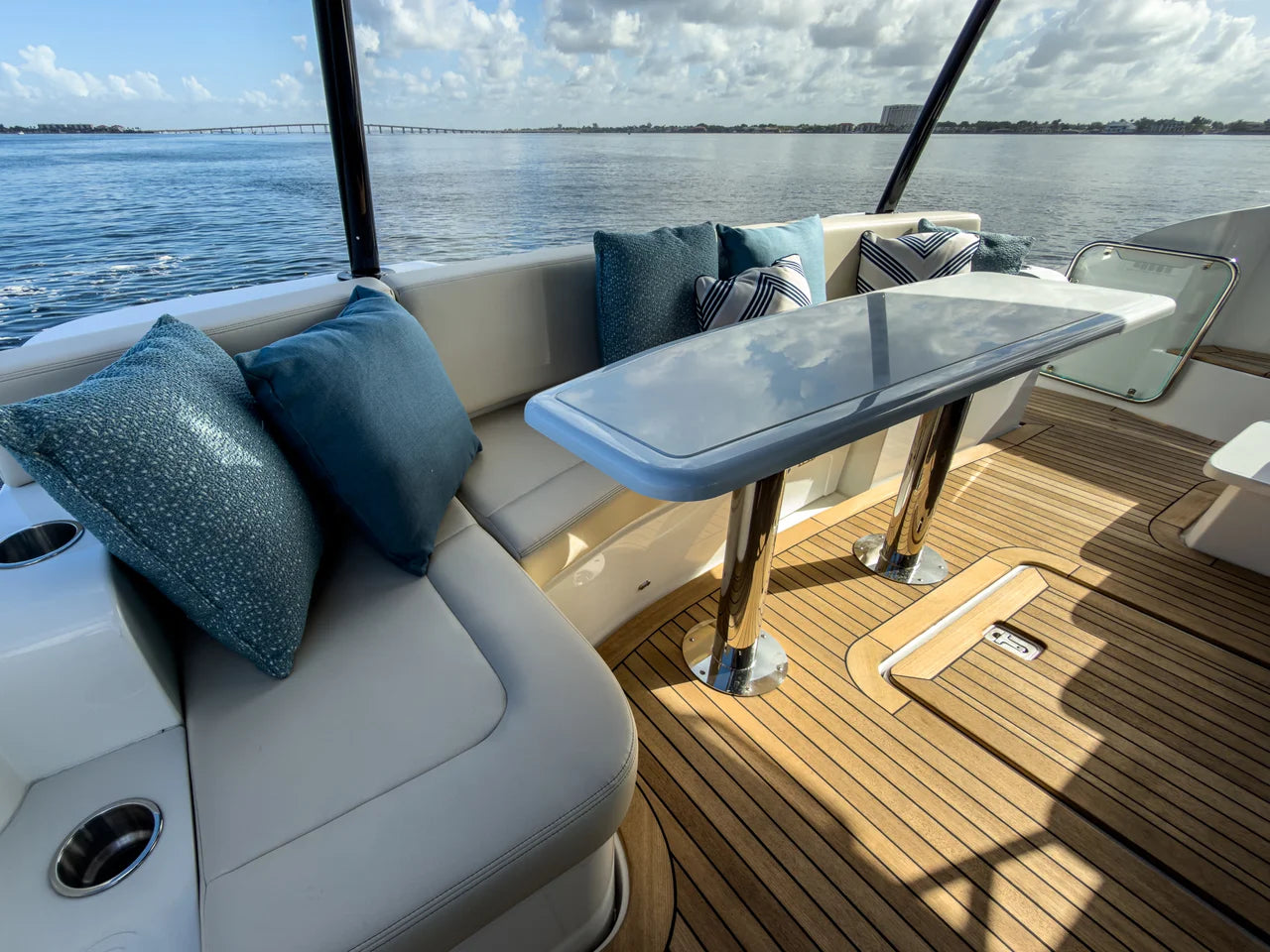 2026 Cruisers Yachts 50 FLY 50.0 feet, Fort Myers, FL #17