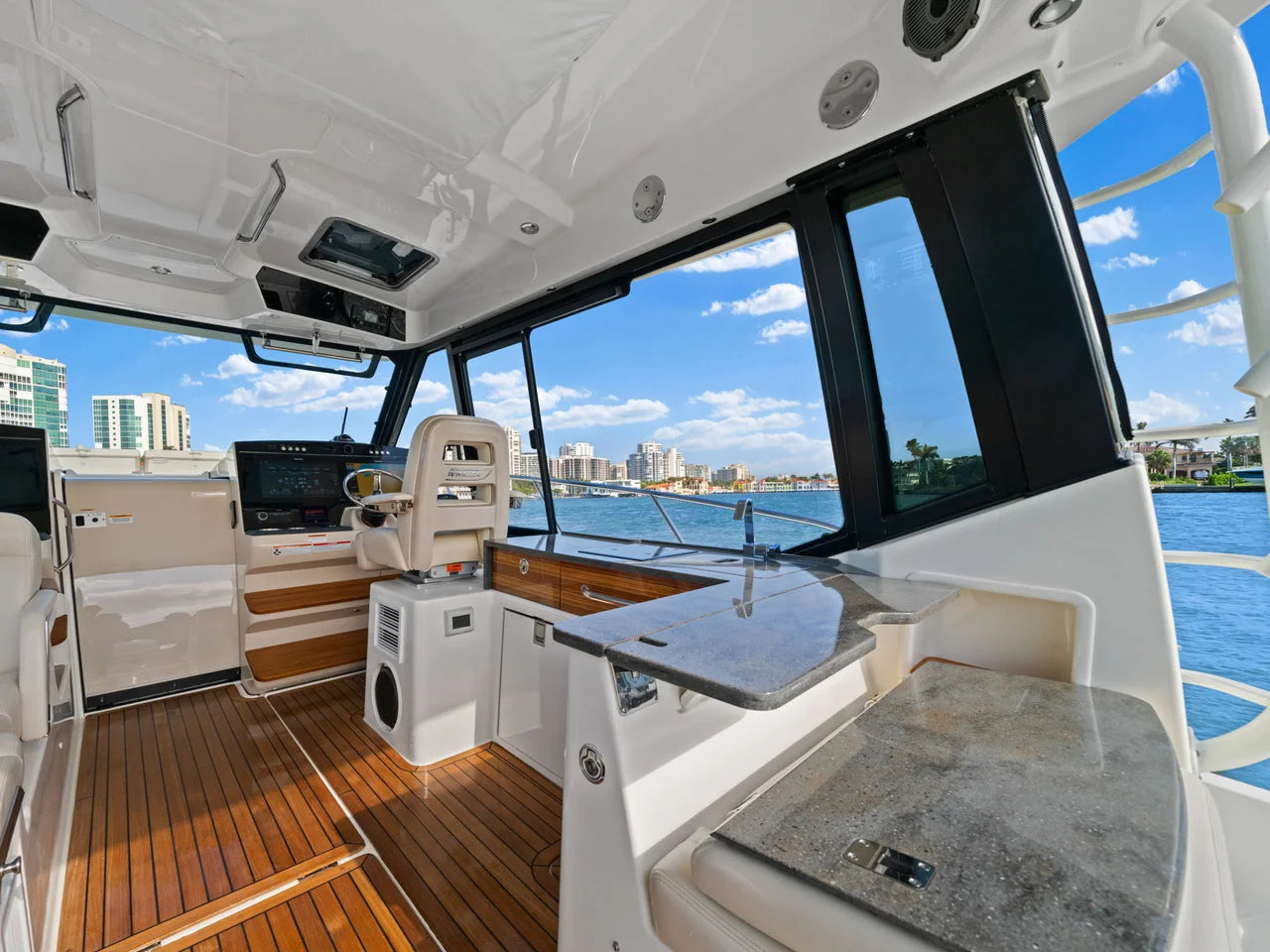 2022 Boston Whaler 405 40.0 feet, Naples, Florida #47