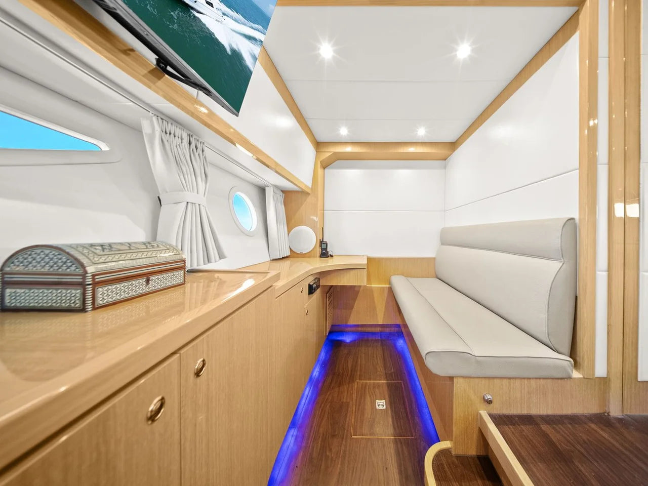 2018 Mares 47 OUTBOARD EXPRESS CATAMARAN 47.0 feet, St Petersburg, FL #66