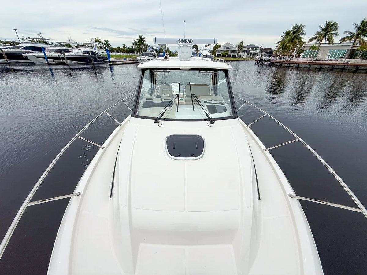 2027 Boston Whaler 325 Conquest 32.0 feet, Fort Myers, FL #7