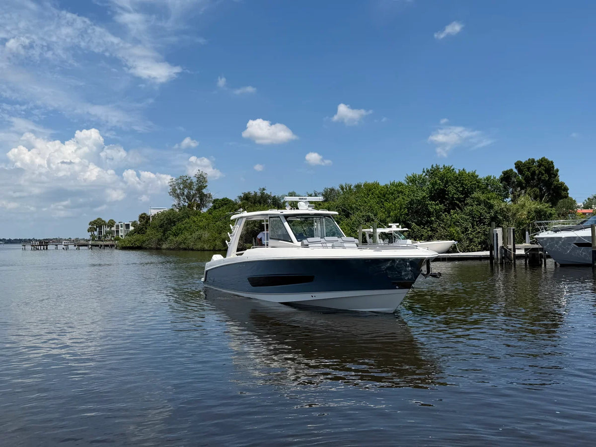 2026 Boston Whaler 420 Outrage 42.0 feet, Stuart, Florida #12