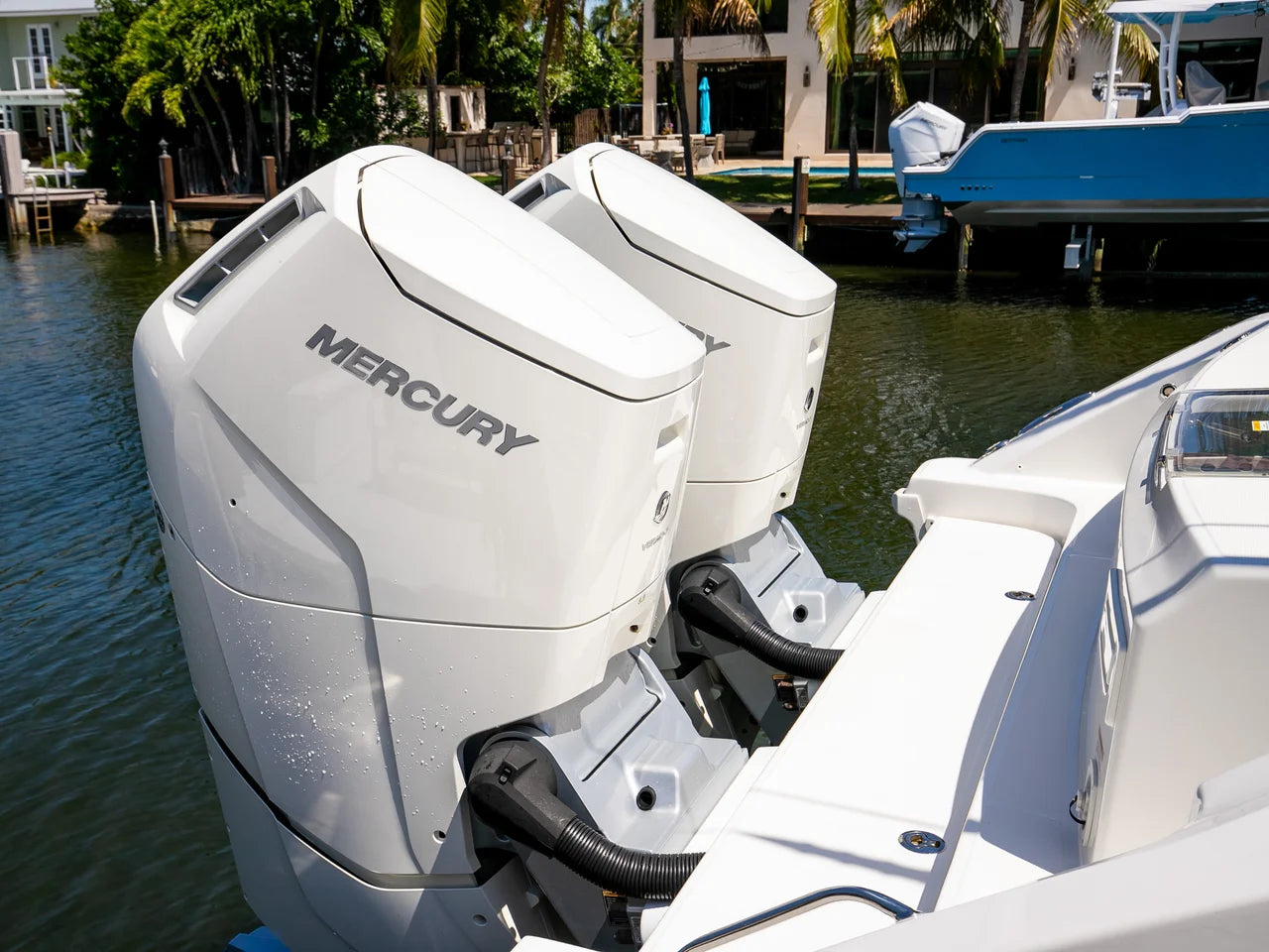 2024 Boston Whaler 380 OUTRAGE 38.0 feet, Ft. Lauderdale, FL #21