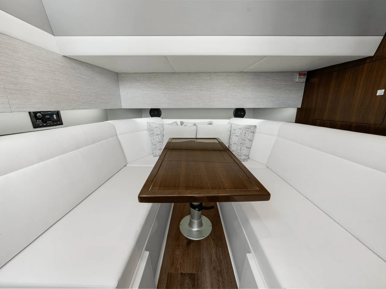 2026 Cruisers Yachts 42 GLS Outboard 42.0 feet, Sarasota, FL #92