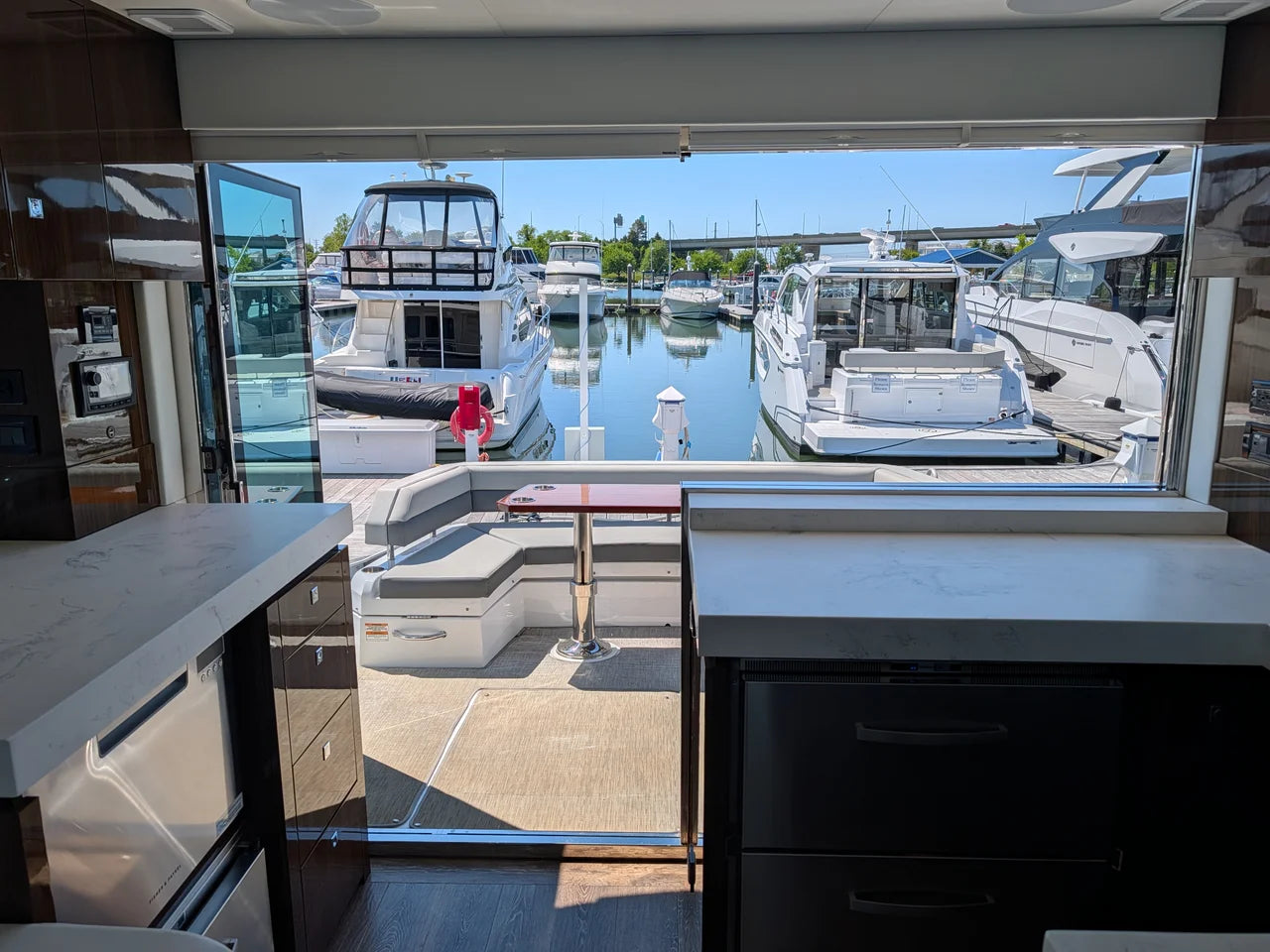 2022 Cruisers Yachts 54 Cantius 54.0 feet, Grasonville, MD #123