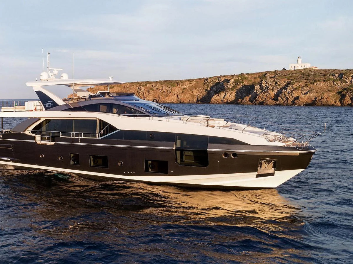 2027 Azimut Grande 27M 87.0 feet, Inuvik, Northwest Territories #7