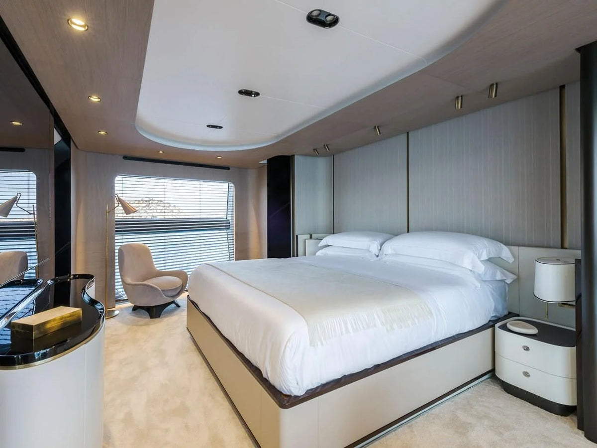 2027 Azimut Grande 27M 87.0 feet, Inuvik, Northwest Territories #20