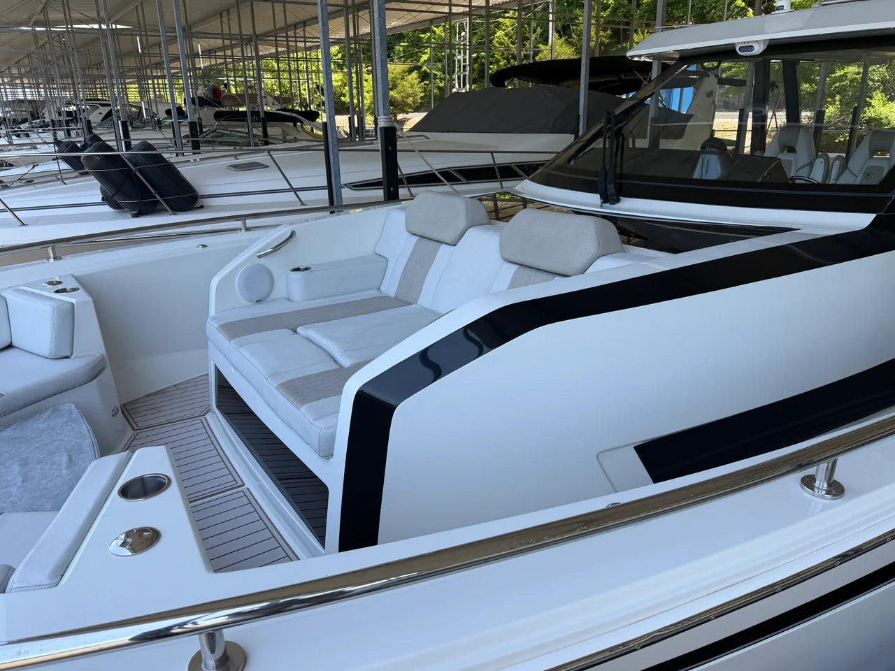 2020 Ocean Alexander 45 DIVERGENCE 47.0 feet, Lake Ozark, MO #16