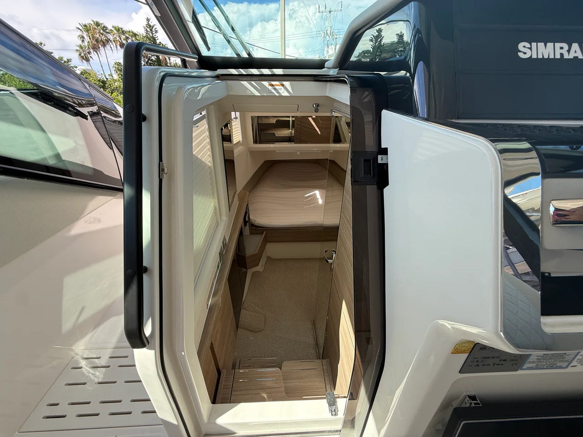 2027 Saxdor 400 GTC 40.0 feet, Sarasota, FL #15