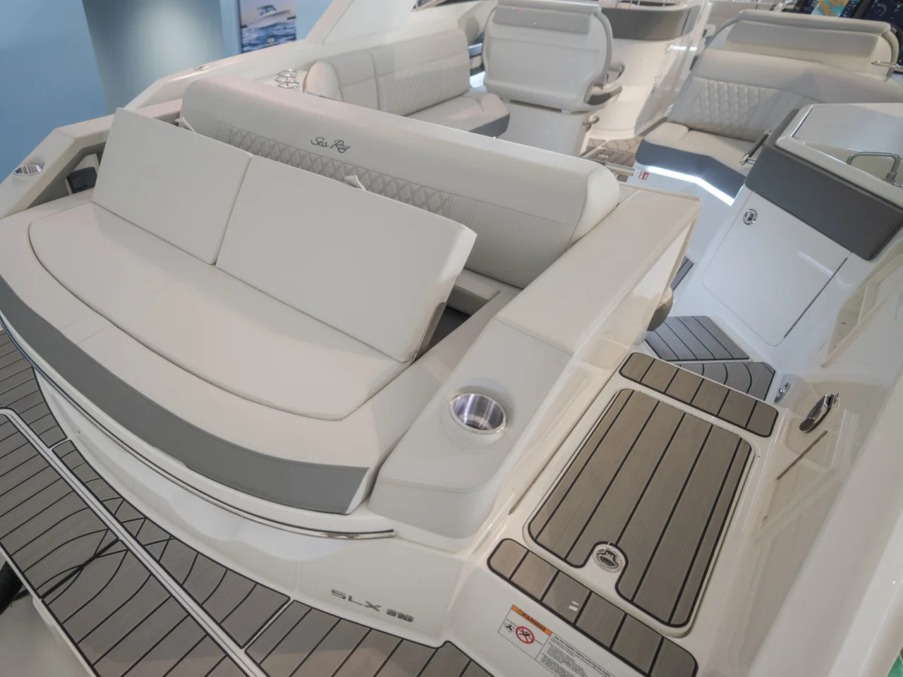 2026 Sea Ray SLX 310 Outboard 31.0 feet, Panama City, FL #37