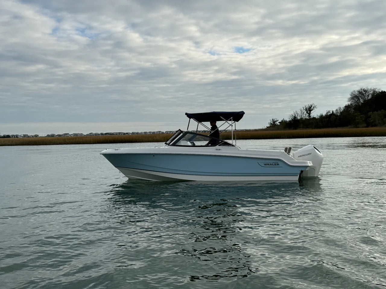 2026 Boston Whaler 210 Vantage 21.0 feet, Wrightsville Beach, North Carolina #4