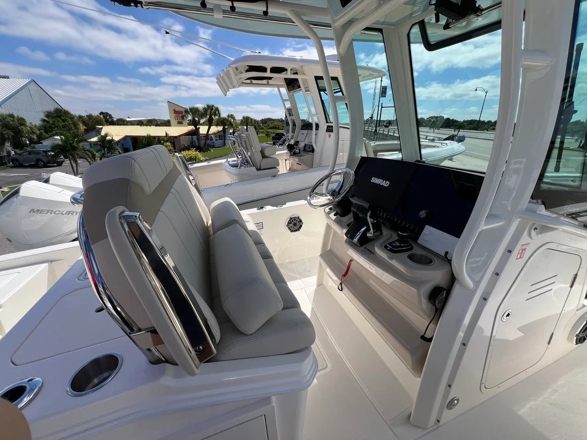 2027 Boston Whaler 280 Dauntless 28.0 feet, Venice, Florida #11