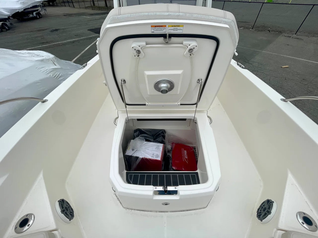 2026 Boston Whaler 250 Dauntless 25.0 feet, Danvers, Massachusetts #14
