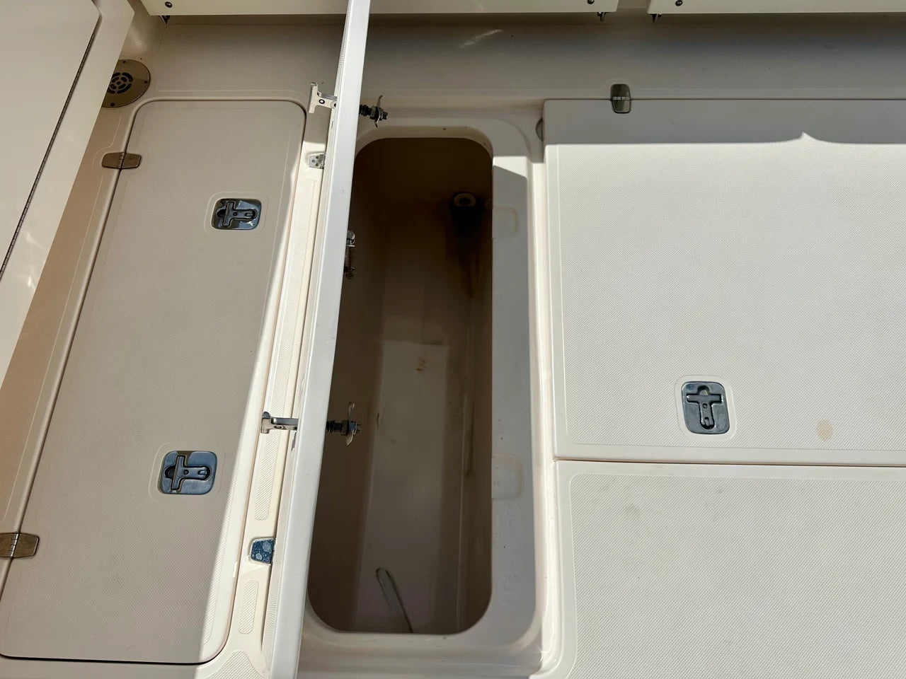 2017 Pursuit OS 385 OFFSHORE 39.0 feet, Fort Myers, Florida #27
