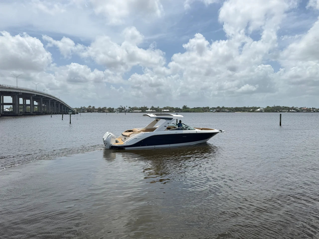 2026 Sea Ray SLX 310 Outboard 31.0 feet, Stuart, Florida #3