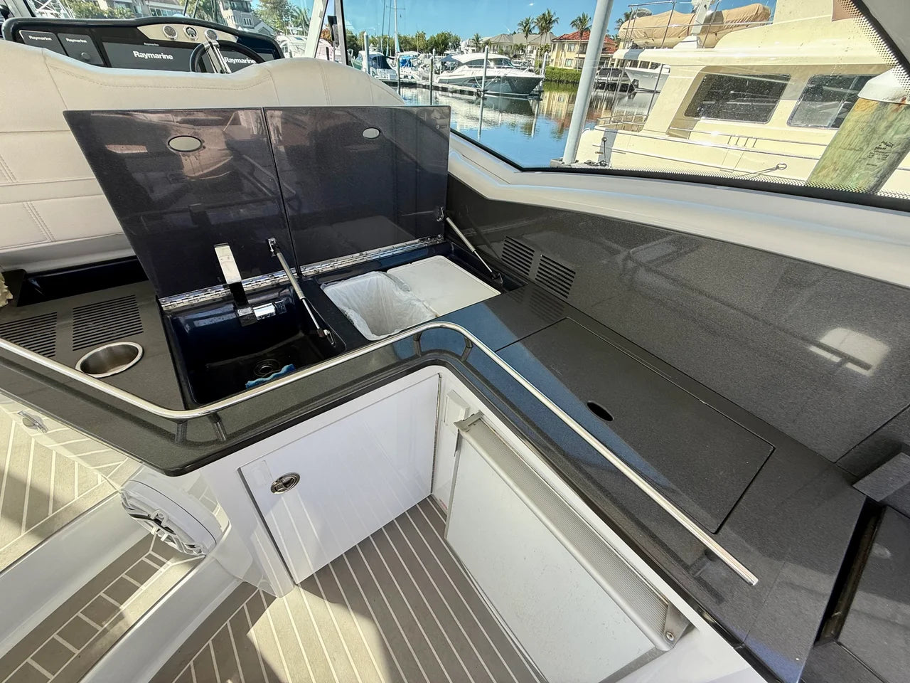 2018 Formula 45 YACHT 45.0 feet, Fort Myers, FL #27