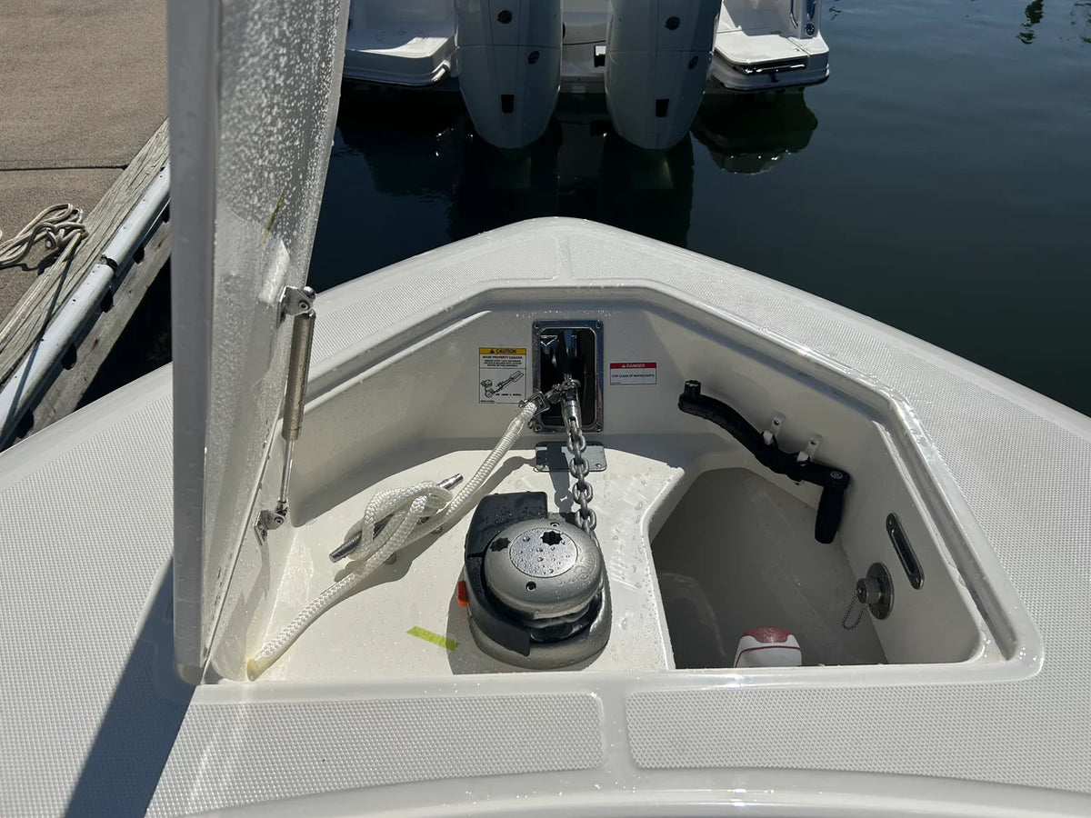 2026 Boston Whaler 330 Outrage 33.0 feet, Gulf Shores, AL #44