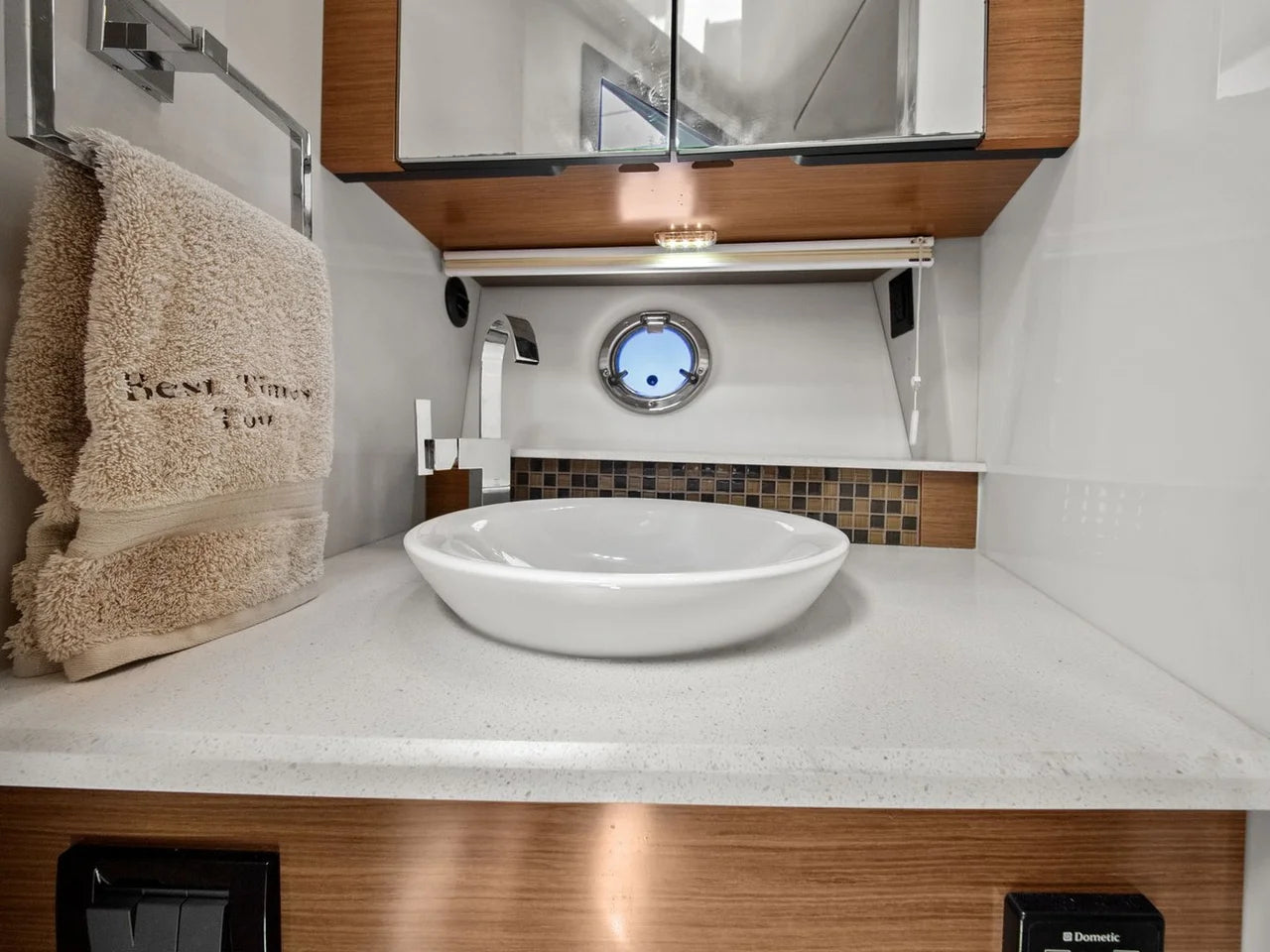 2014 Cruisers Yachts 45 CANTIUS 45.0 feet, St Petersburg, FL #43
