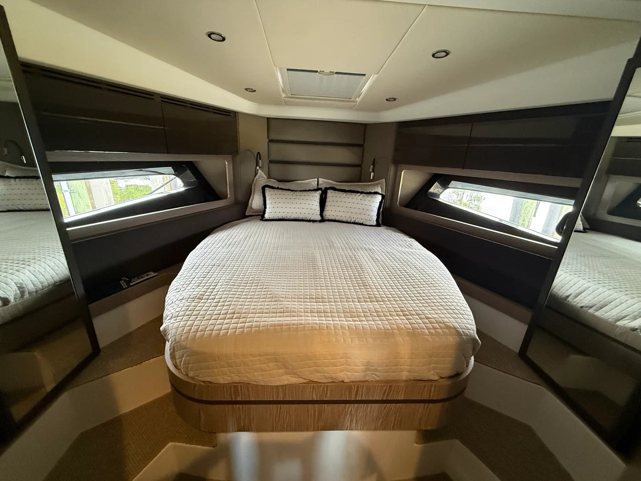2022 Azimut Atlantis 45 45.0 feet, Miami, FL #19