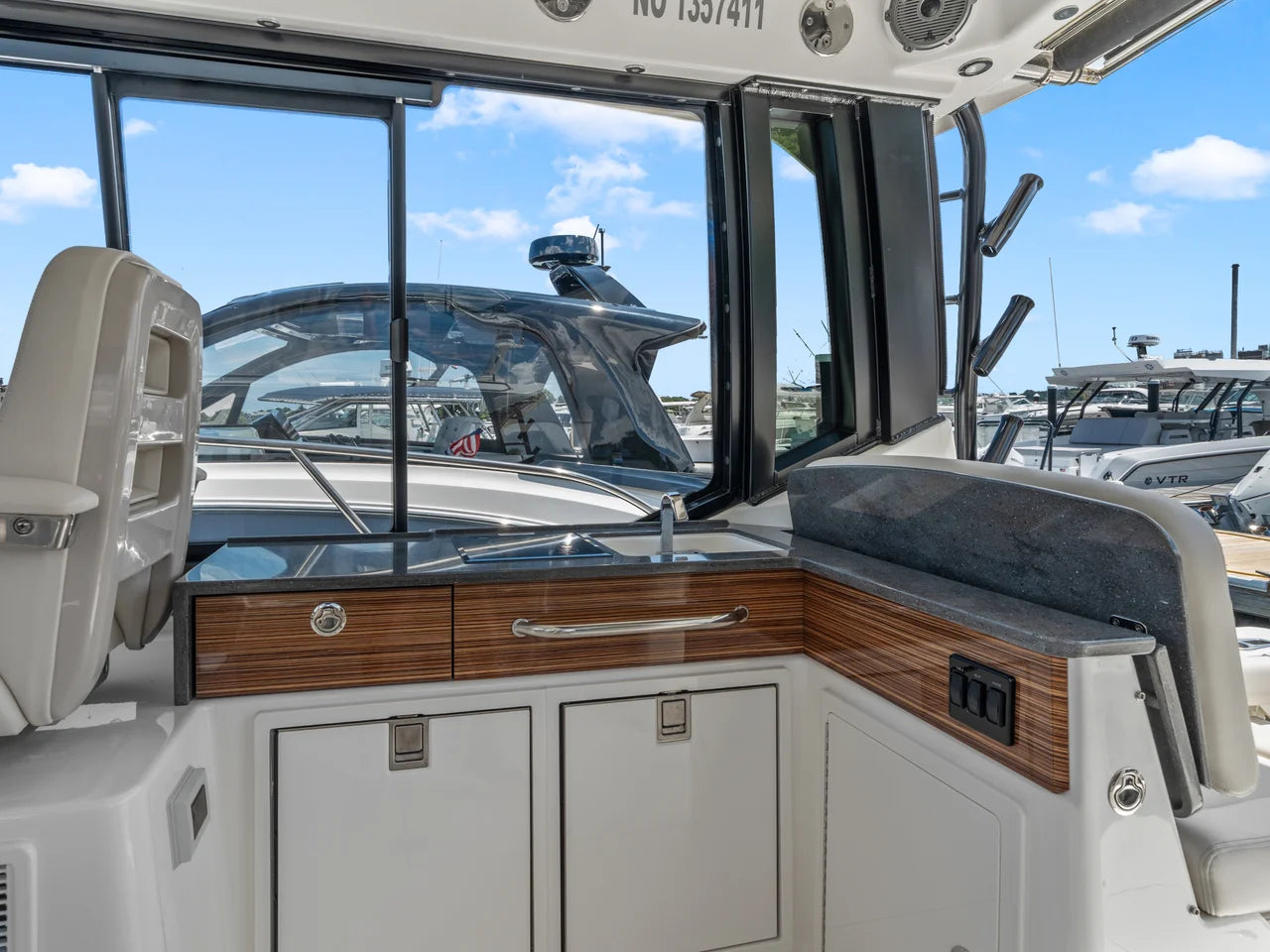2025 Boston Whaler 405 Conquest 40.0 feet, Quincy, MA #26