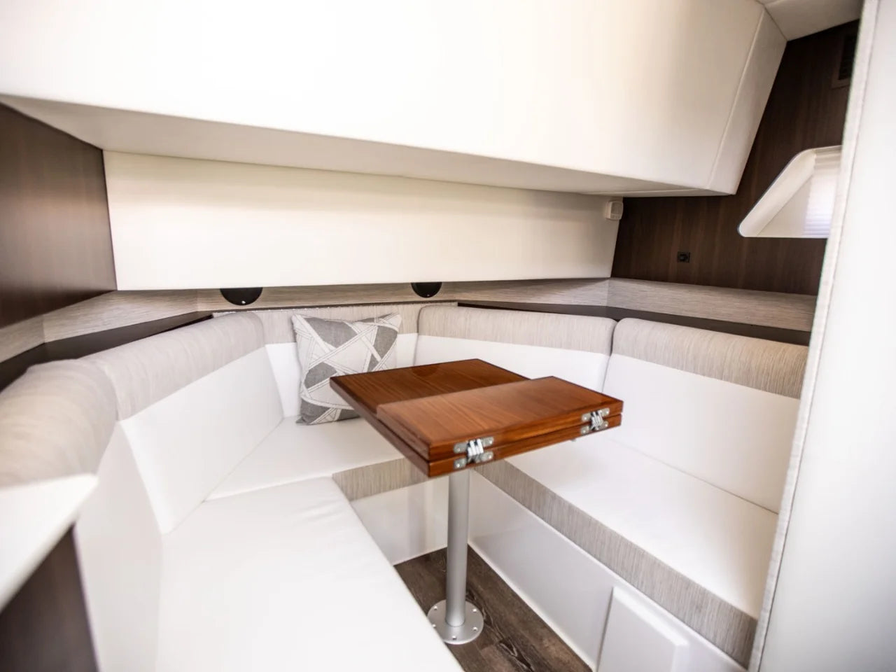 2024 Cruisers Yachts 38 GLS-OB SB 38.0 feet, Clearwater, Florida #61