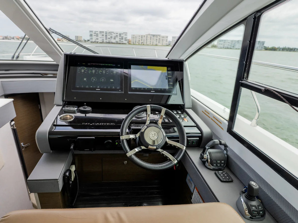 2018 Cruisers Yachts 50 CANTIUS 50.0 feet, St Petersburg, FL #47