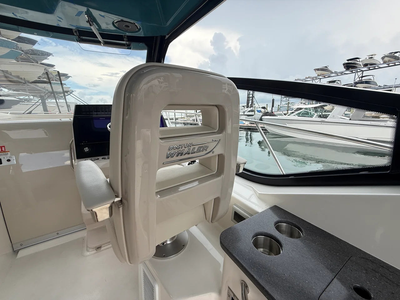 2027 Boston Whaler 325 Conquest 32.0 feet, Sarasota, FL #24