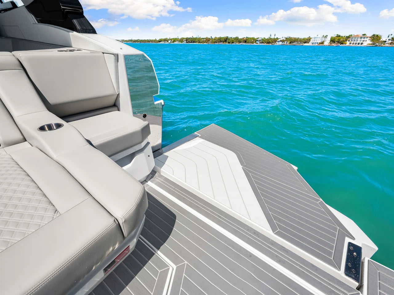 2026 Cruisers Yachts 42 GLS Outboard 42.0 feet, Sarasota, FL #19