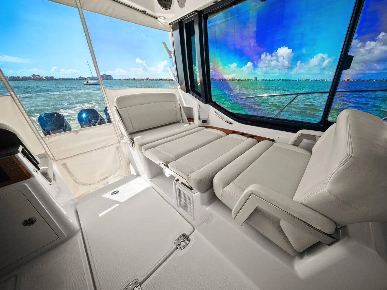 2025 Boston Whaler 405 CONQUEST 41.0 feet, St Petersburg, FL #52