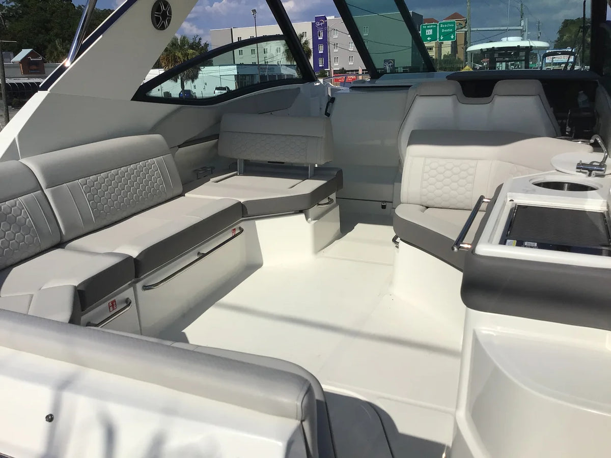 2026 Sea Ray Sundancer 320 Outboard 32.0 feet, Fort Walton Beach, Florida #7
