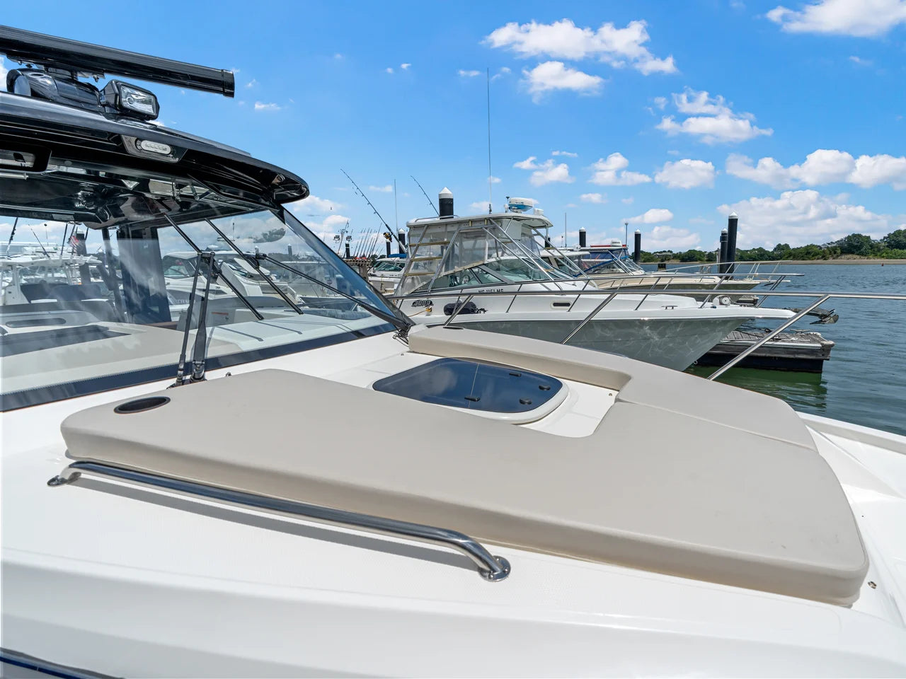 2026 Boston Whaler 325 Conquest 32.0 feet, Quincy, MA #44