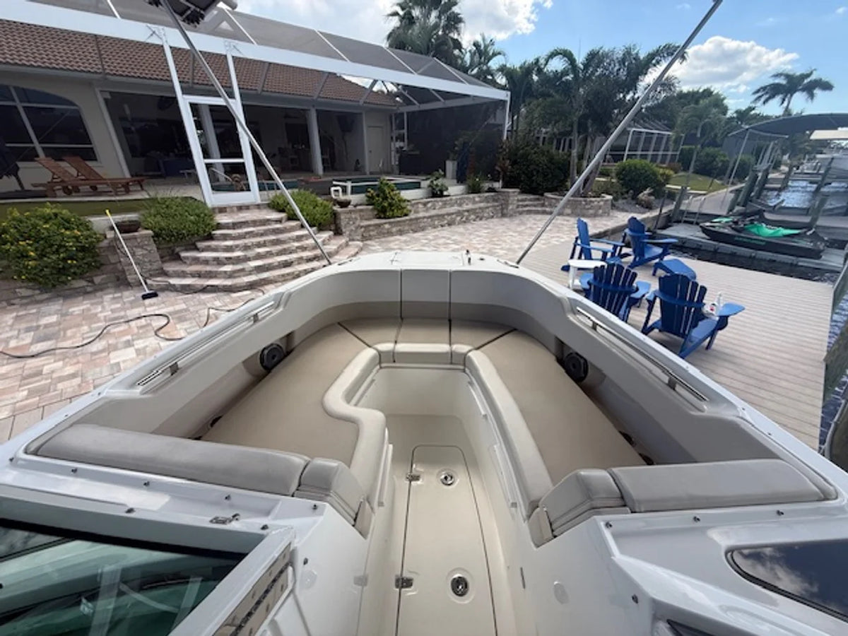 2023 Boston Whaler 32 DC 32.0 feet, Cape coral, FL #33