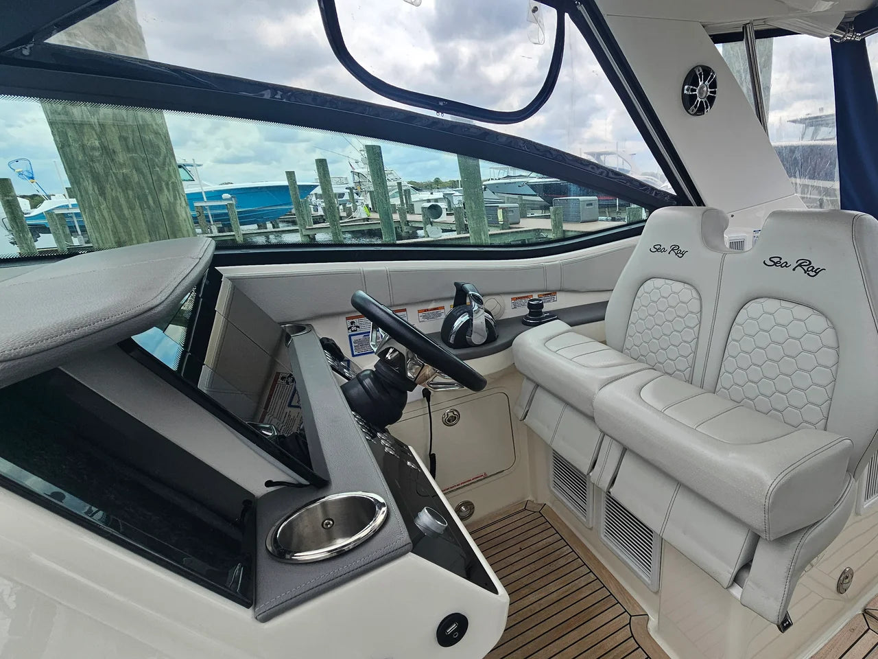 2020 Sea Ray 320 SUNDANCER OB 32.0 feet, Brick Township, New Jersey #16