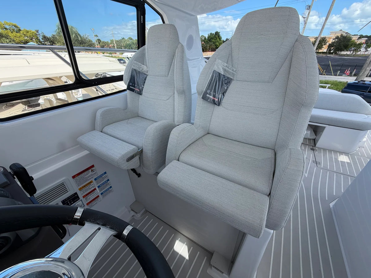 2027 Azimut A45 45.0 feet, Stuart, Florida #39