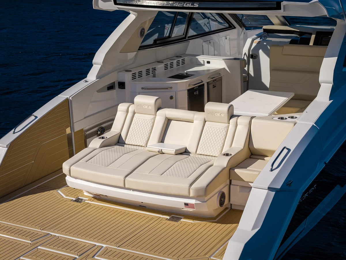 2027 Cruisers Yachts 42 GLS 42.0 feet, Lake Ozark, MO #27