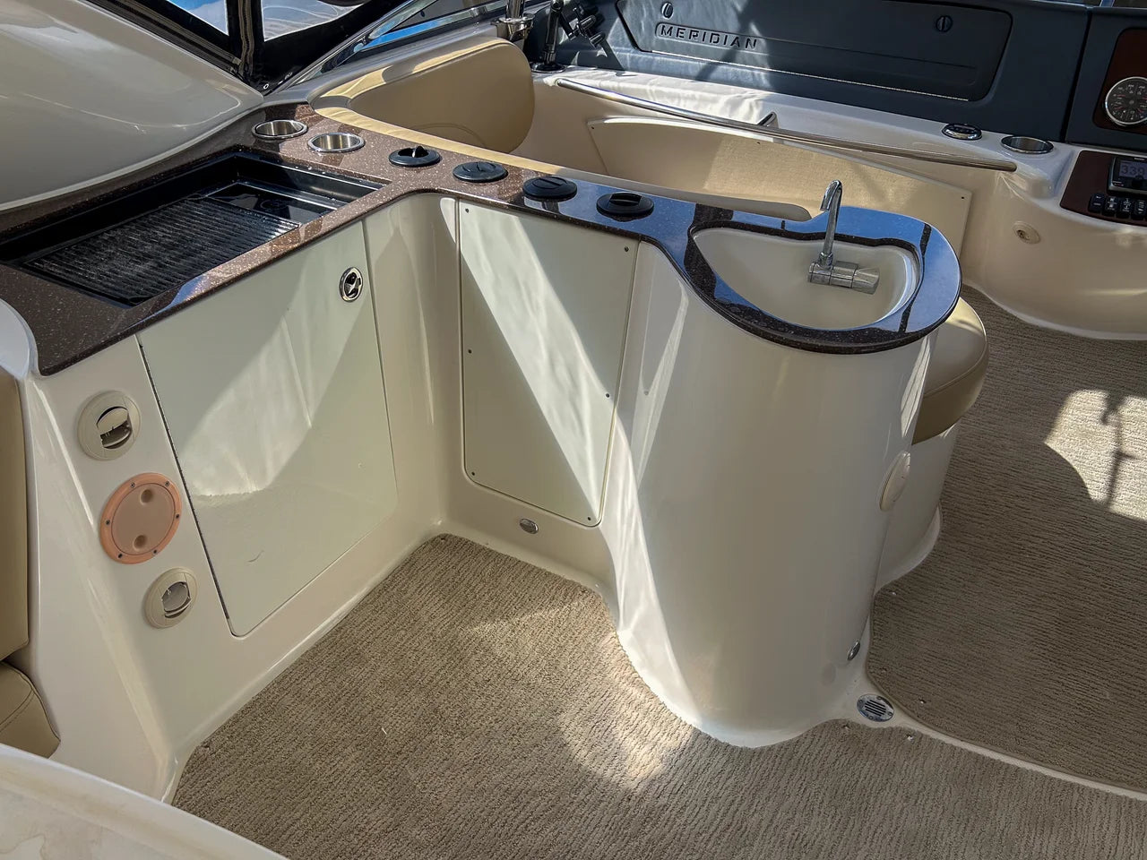 2015 Meridian 441 SEDAN BRIDGE 44.0 feet, Cape Coral, FL #22