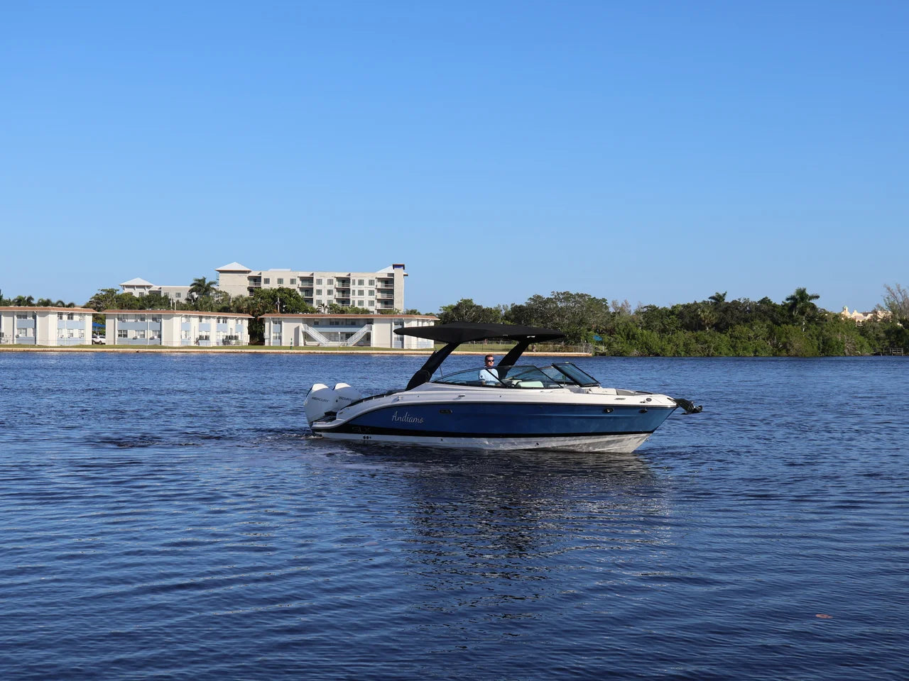 2024 Sea Ray 280 SLX OUTBOARD 28.0 feet, Naples, Florida #24