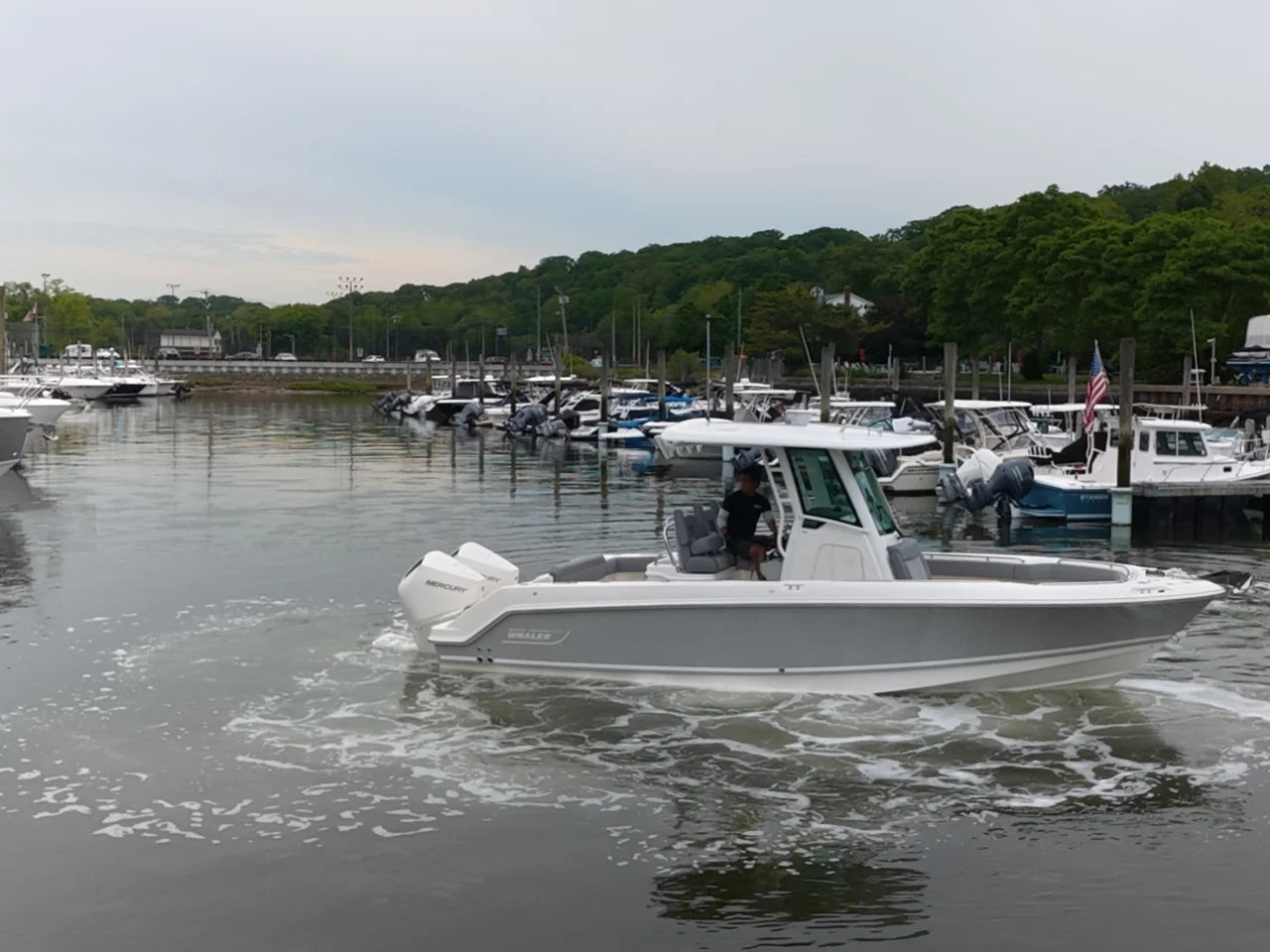 2026 Boston Whaler 250 Outrage 25.0 feet, Huntington, NY #1