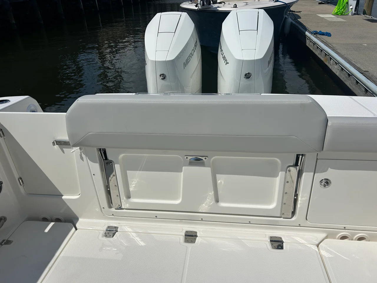 2026 Boston Whaler 330 Outrage 33.0 feet, Pensacola, Florida #14
