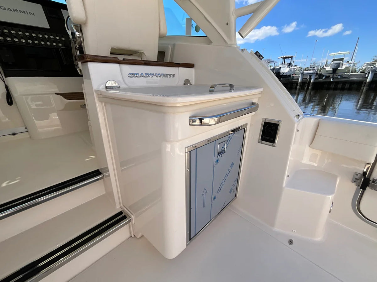 2026 Grady-White Express 340 33.0 feet, Jacksonville Beach, Florida #12