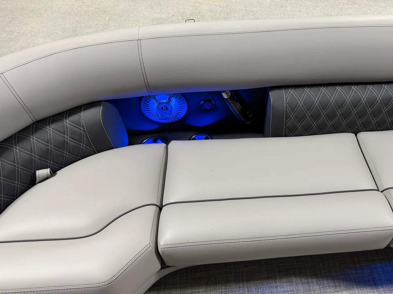 2027 Barletta LUSSO25QCSS 25.0 feet, Nisswa, Minnesota #19