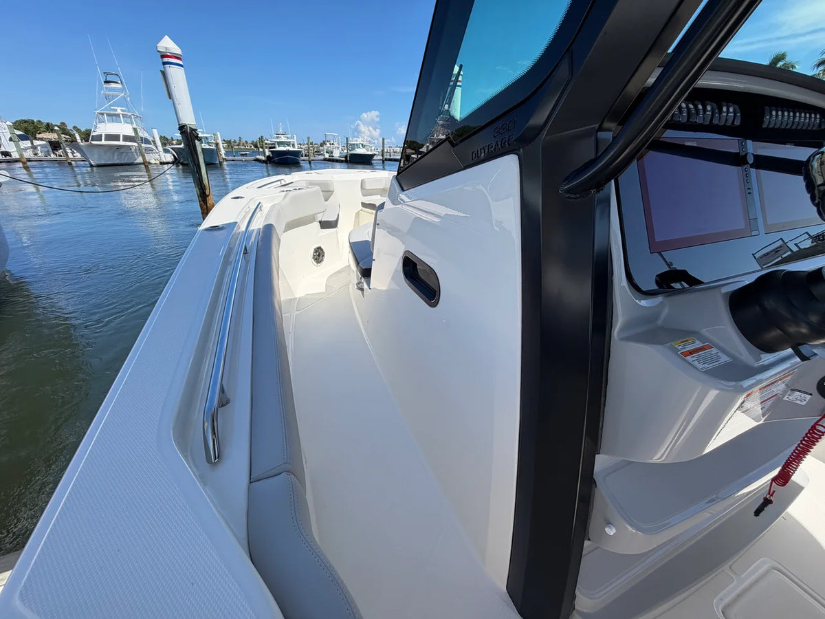 2026 Boston Whaler 330 Outrage 33.0 feet, Jupiter, Florida #45
