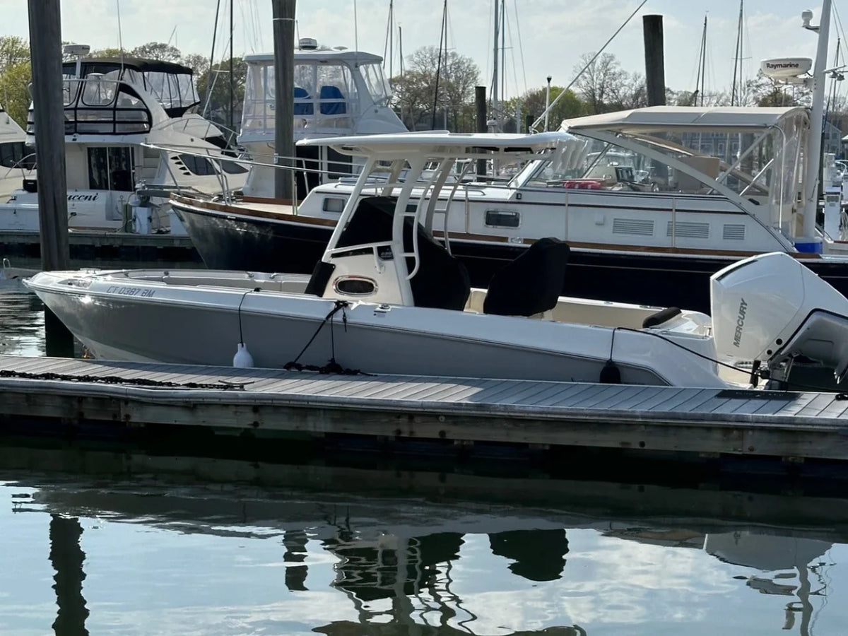 2024 Boston Whaler 230 OUTRAGE 23.0 feet, Westbrook, Connecticut #3