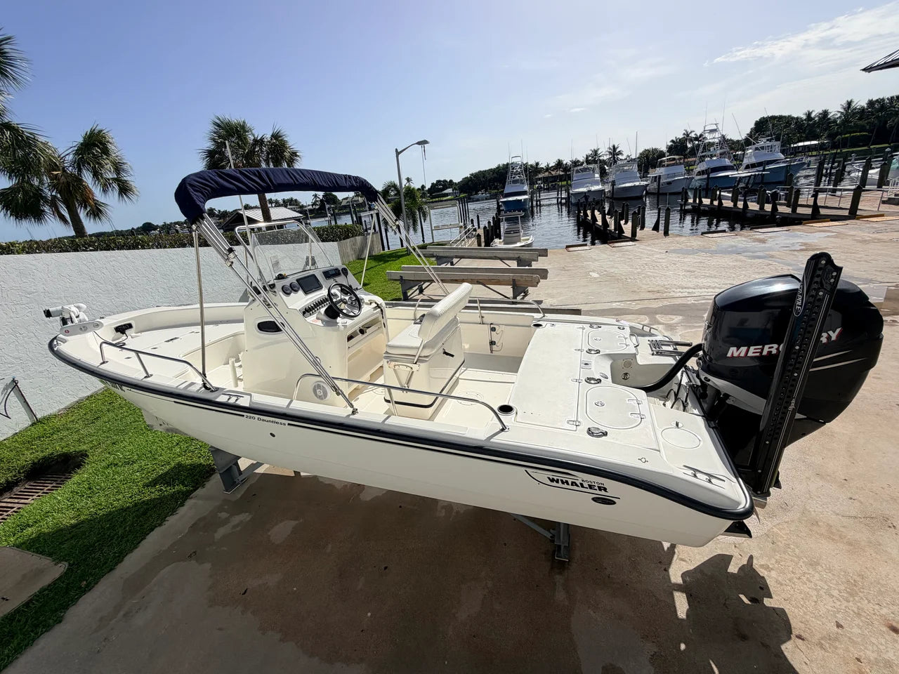 2006 Boston Whaler 220 DAUNTLESS 22.0 feet, Jupiter, Florida #2