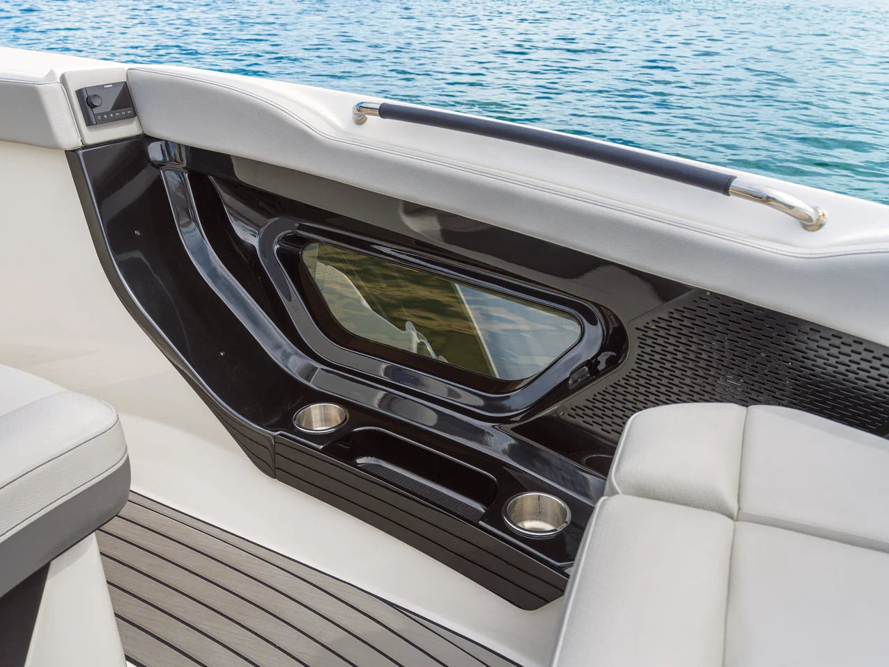 2026 Sea Ray SLX 360 Outboard  36.0 feet, Inuvik, Northwest Territories #53