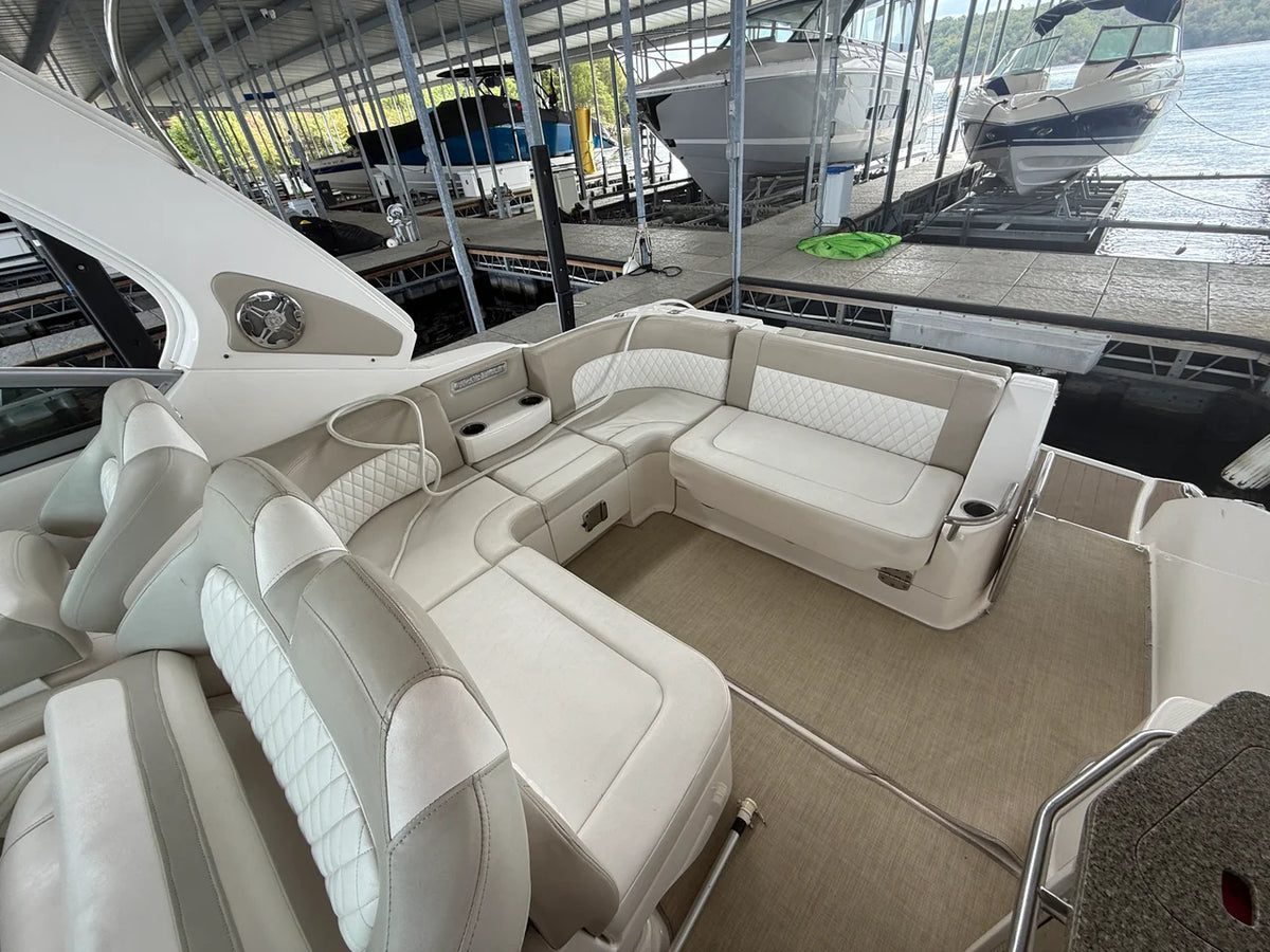 2015 Chaparral 330 SIGNATURE 33.0 feet, Lake Ozark, MO #19