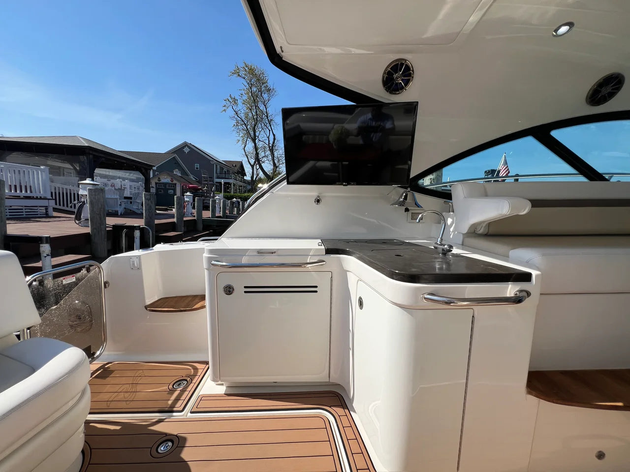 2015 Sea Ray 410 Sundancer 41.0 feet, Huntington, NY #16